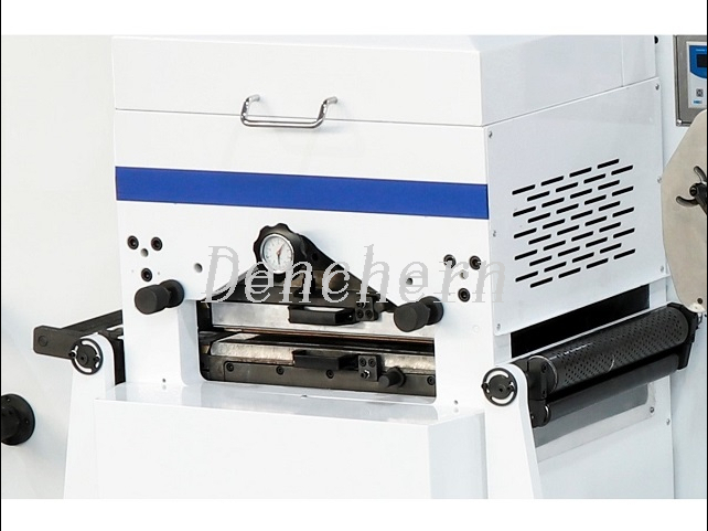 DCMQ-370 HIGH SPEED FLAT BED DIE CUTTING MACHINE